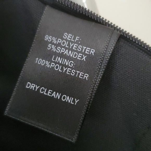 Dress - Picture 7 of 10